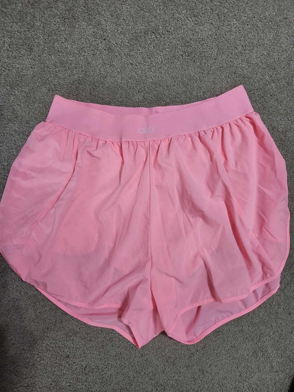 Alo Pink Neon Bubblegum